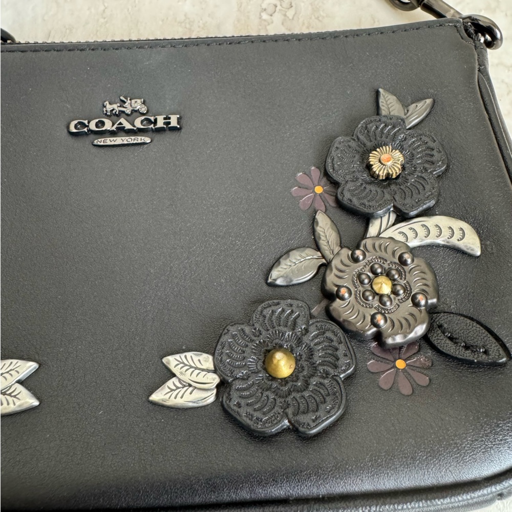 Coach Nolita Clutch Wristlet Pouch Mini Bag Floral Black Leather - Picture 4 of 6